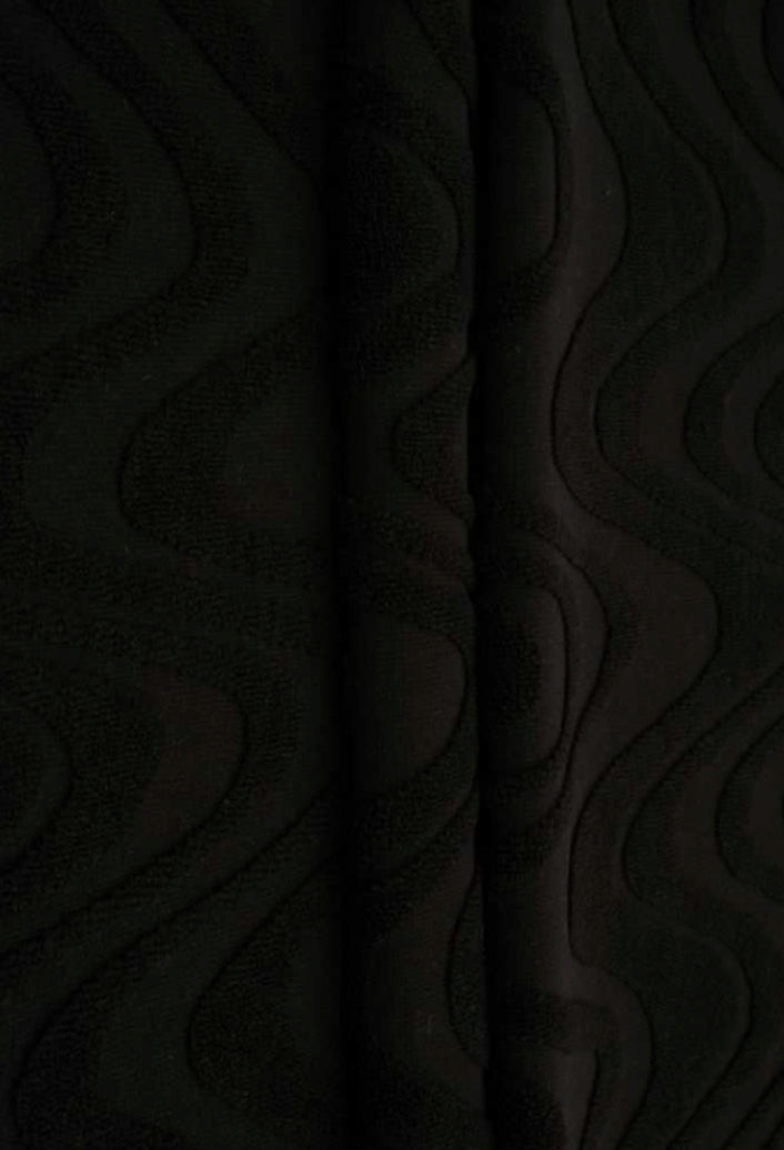 RTS Black wave (sold in bundles of 2 yards)