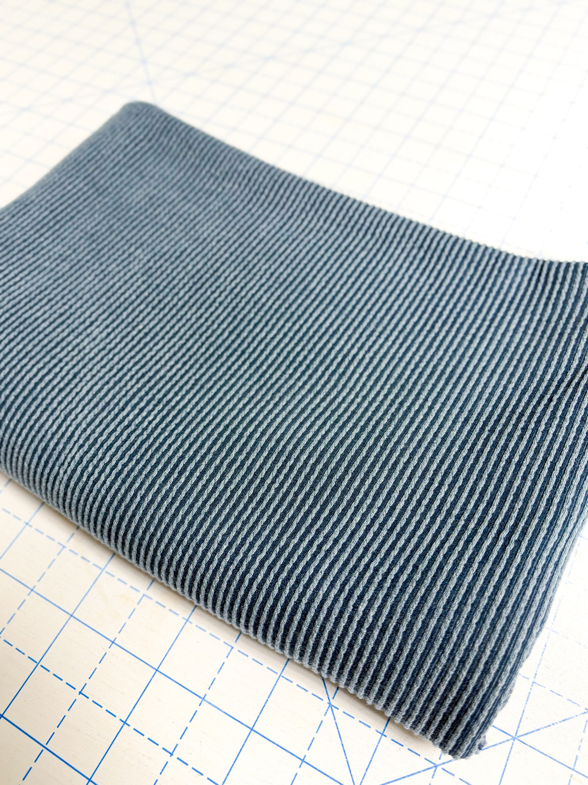 RTS Denim Urban 4x2 (sold in bundles of 2 yards)
