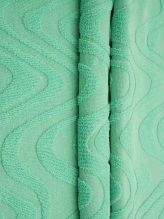 RTS Spearmint wave (sold in bundles of 2 yards)