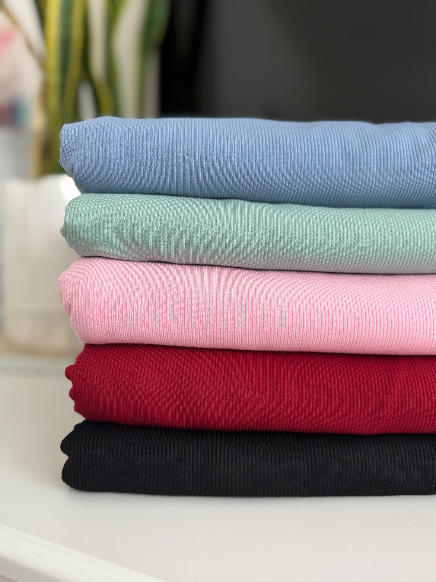 RTS Rib 2x1 (sold in bundles of 2 yards)