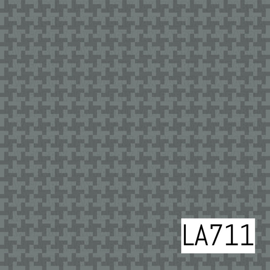 LA711